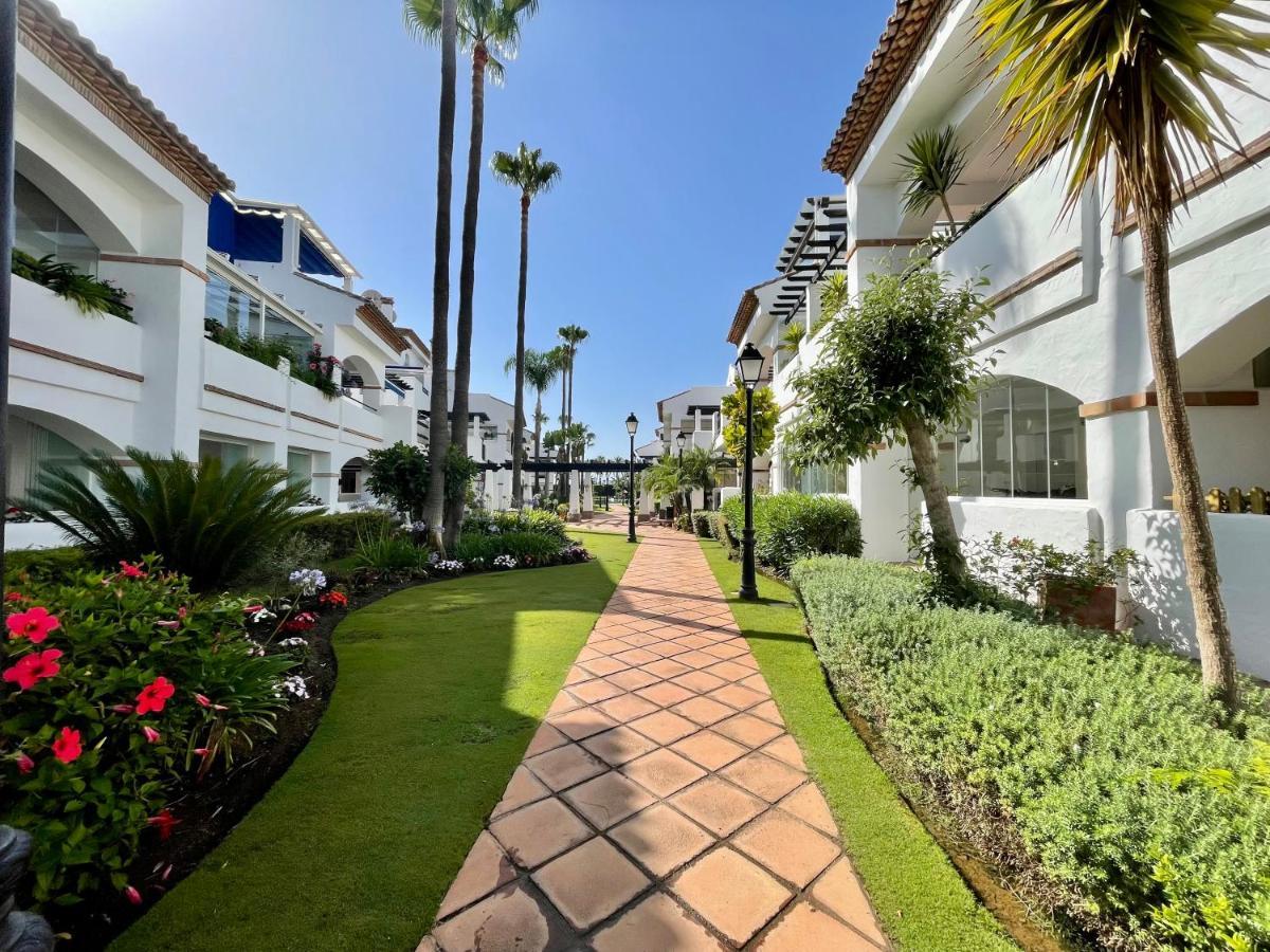Solguest Apt A 7 Minutos De Puerto Banus 1ª Linea Playa!!! Marbella Exteriör bild