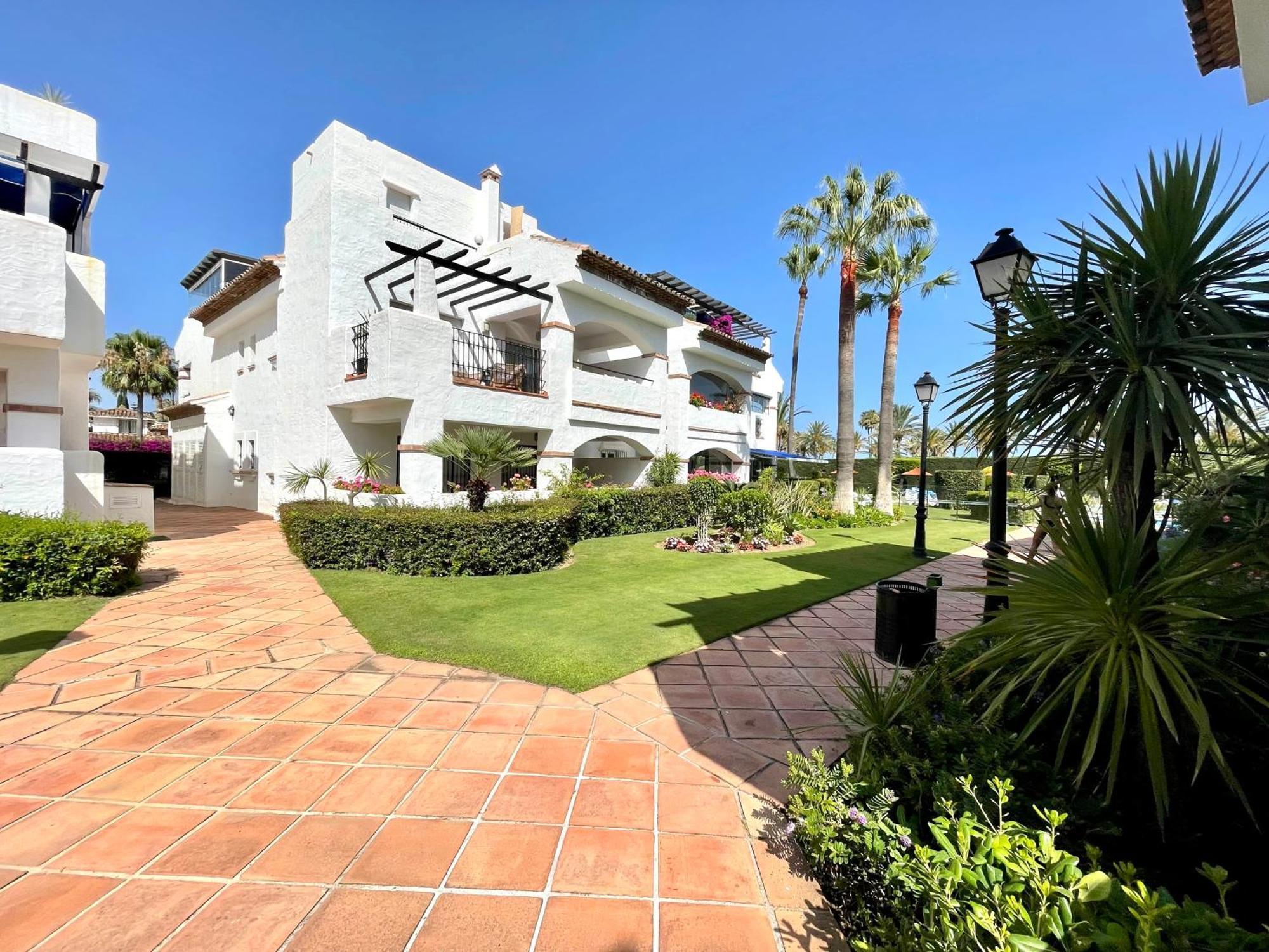 Solguest Apt A 7 Minutos De Puerto Banus 1ª Linea Playa!!! Marbella Exteriör bild