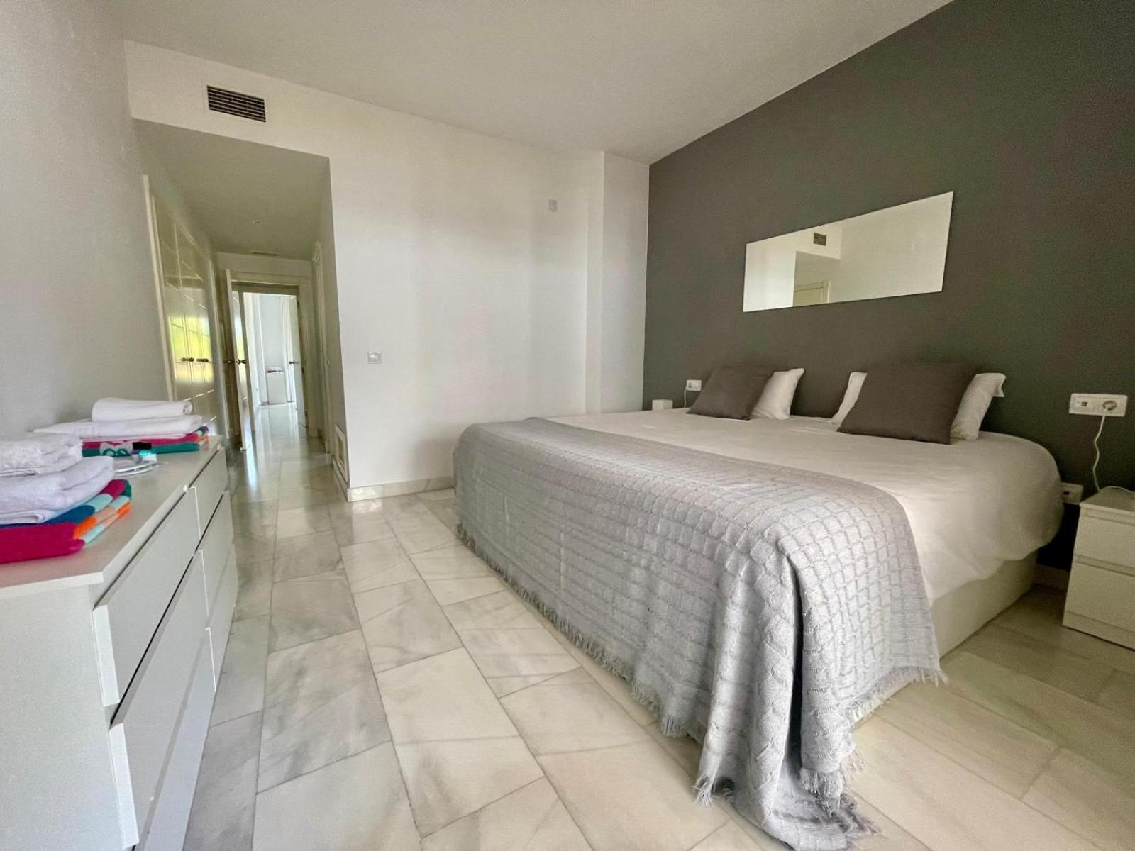 Solguest Apt A 7 Minutos De Puerto Banus 1ª Linea Playa!!! Marbella Exteriör bild